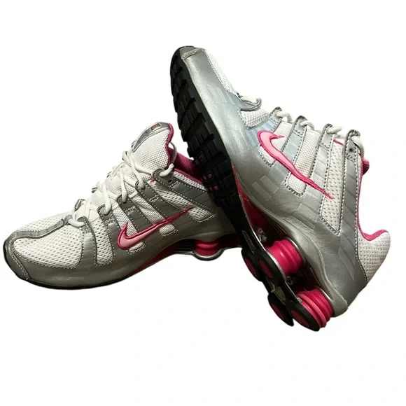 Nike Shox Turbo Silver, White and Pink Athletic Shoes - Picture 5 of 6